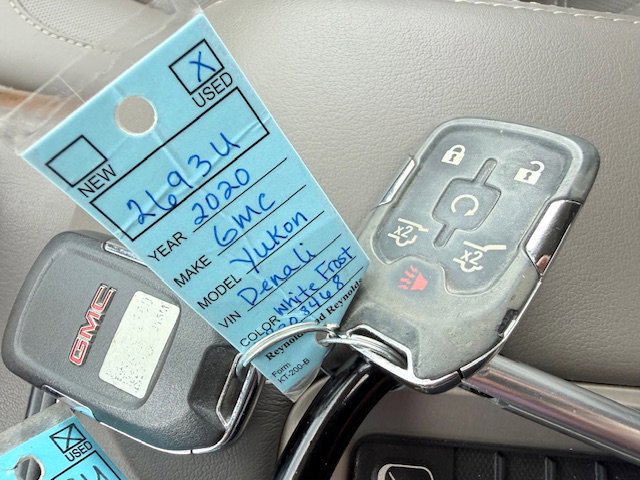 Used 2020 GMC Yukon Denali w/ Open Road Package image 31