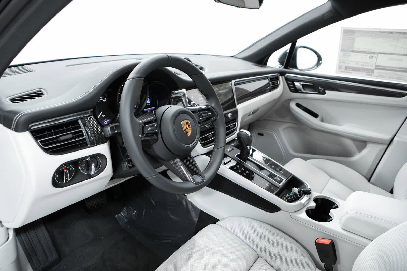 New 2026 Porsche Macan GTS AWD/4WD image 4