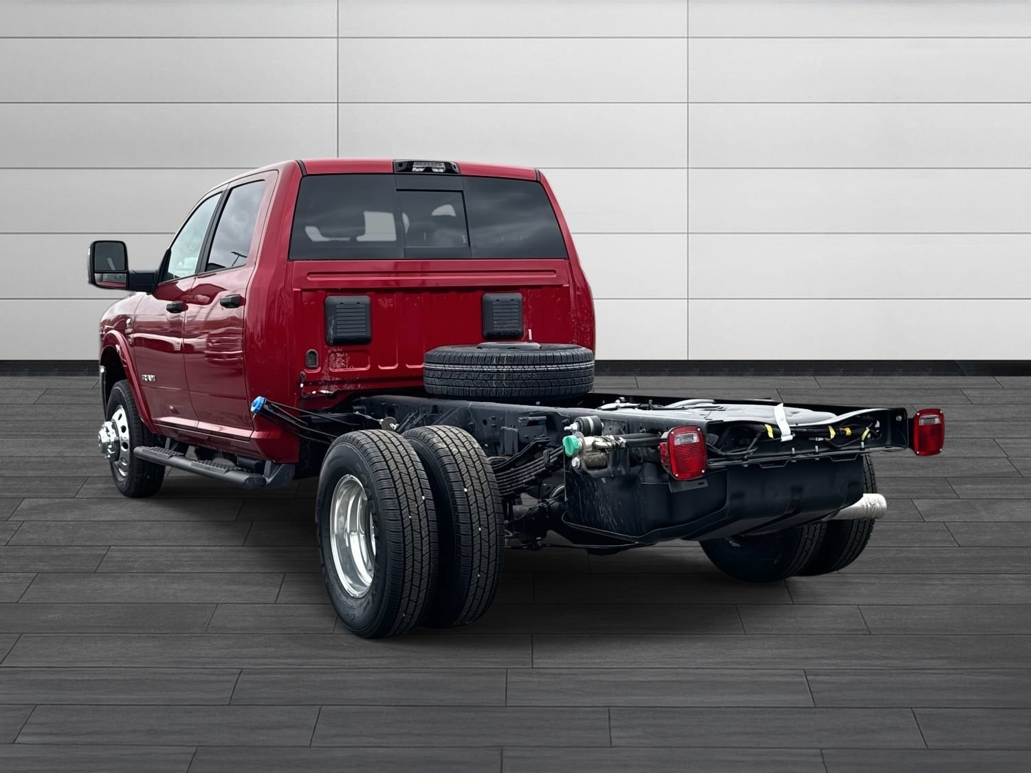 New 2026 RAM 3500 Big Horn AWD/4WD image 6
