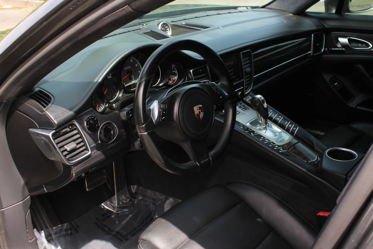 Used 2013 Porsche Panamera GTS AWD/4WD image 16