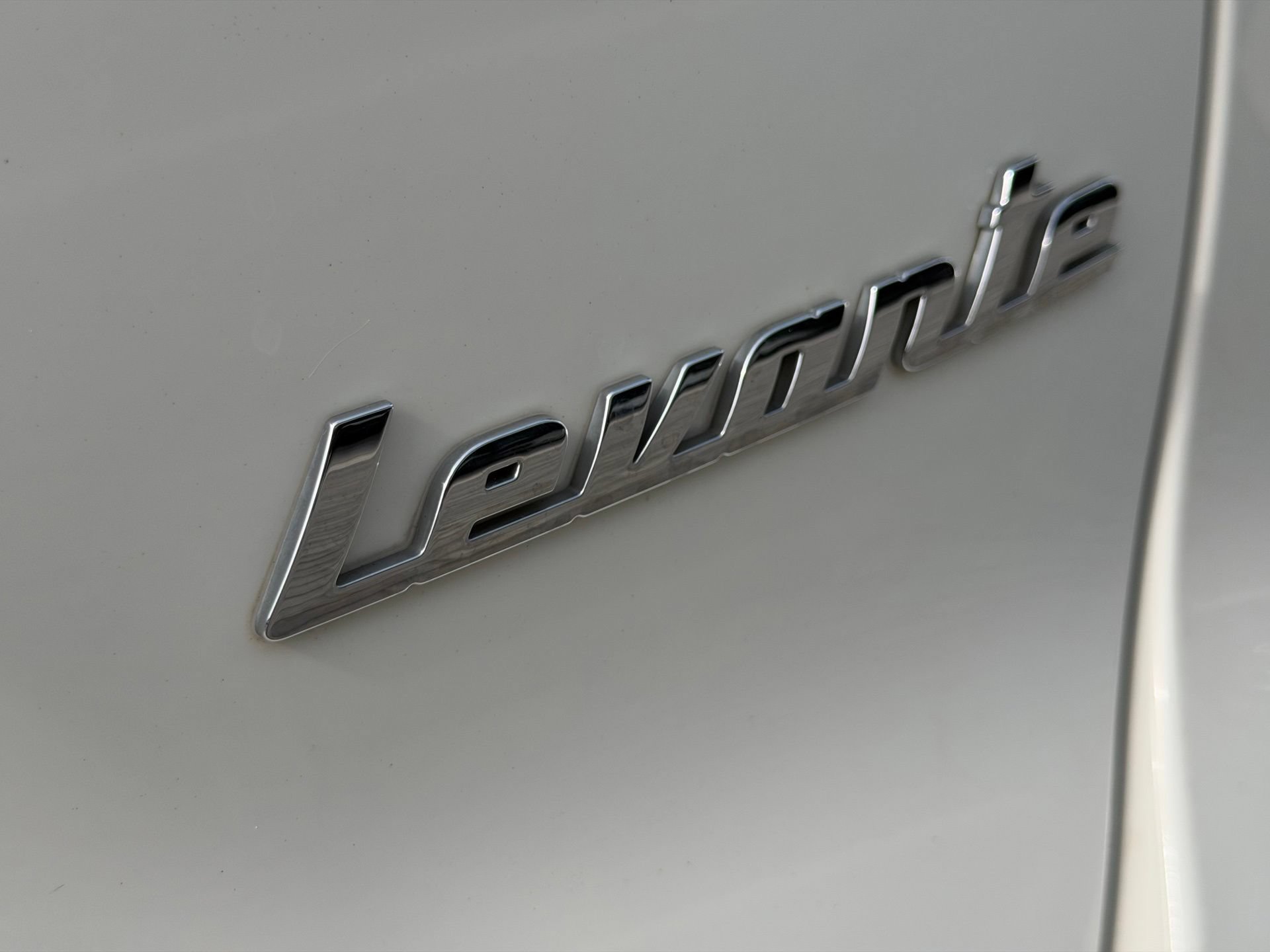 Used 2023 Maserati Levante Modena AWD/4WD image 17