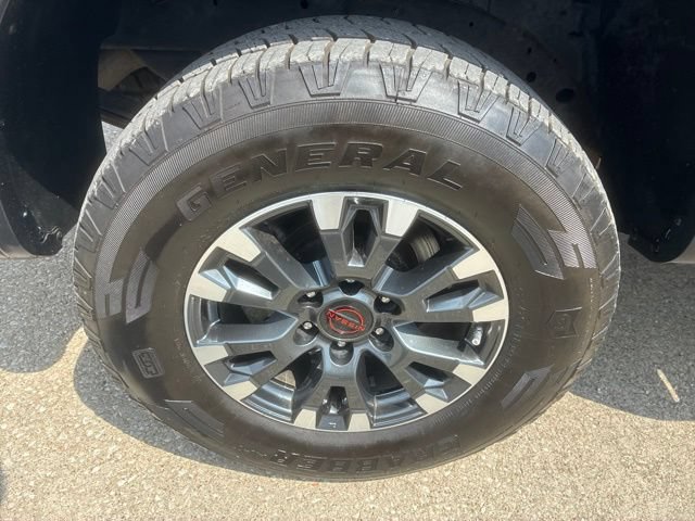 Used 2024 Nissan Titan PRO-4X w/ Pro-4x Utility Package AWD/4WD image 14