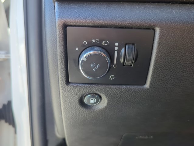 Used 2019 Jeep Grand Cherokee Laredo image 11