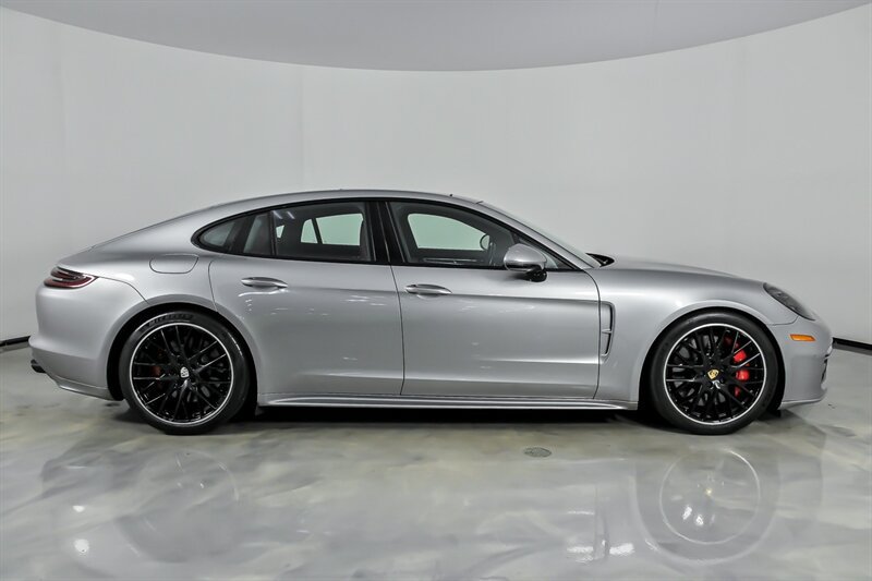 Used 2019 Porsche Panamera GTS AWD/4WD image 9