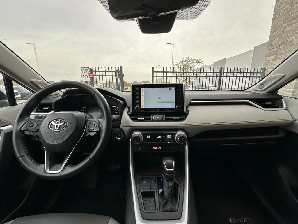 Used 2021 Toyota RAV4 Limited w/ Carpet Mat Package (TMS) image 25