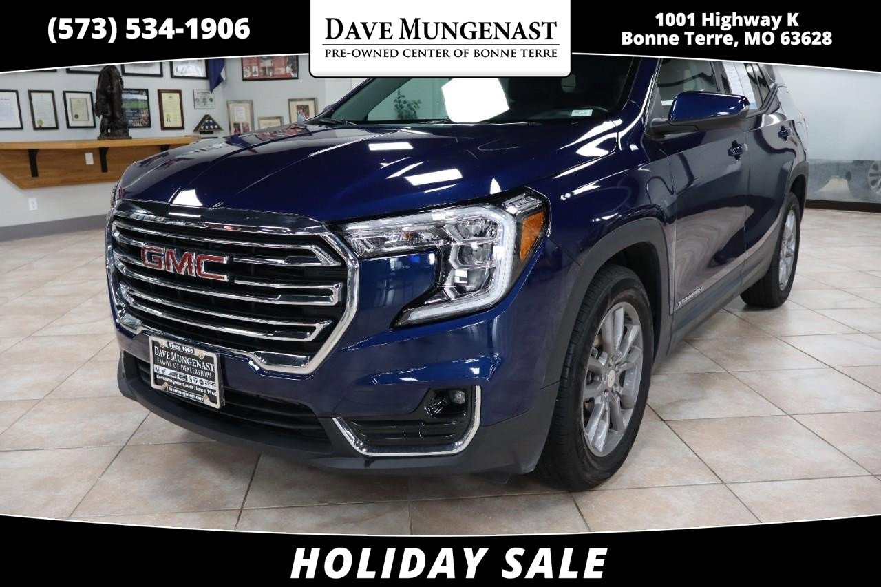 Used 2022 GMC Terrain SLT w/ Infotainment Package II