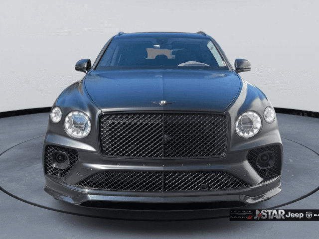 Used 2023 Bentley Bentayga Speed AWD/4WD image 2