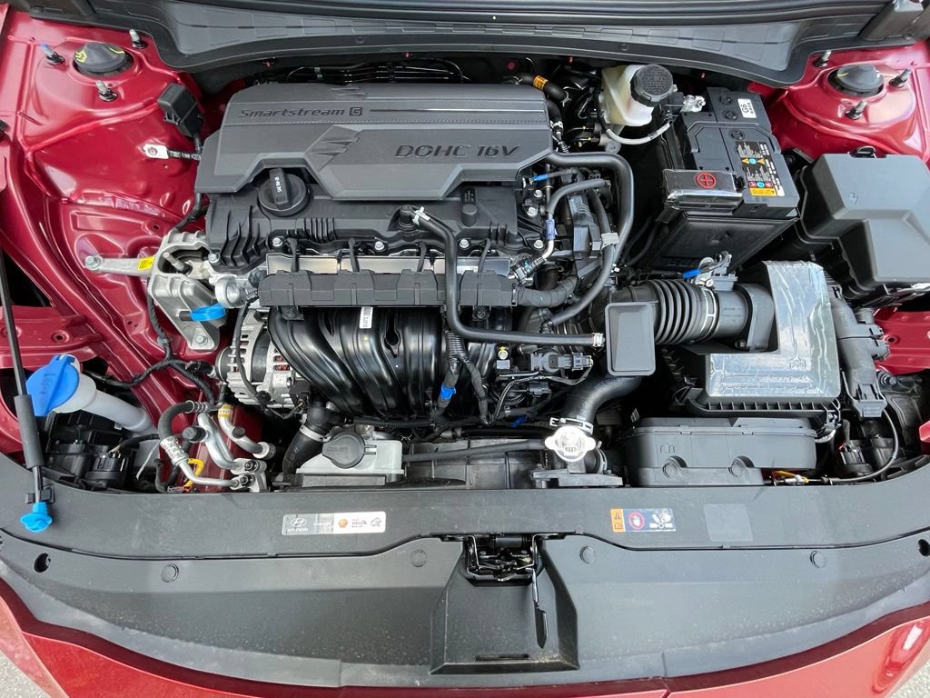 Used 2026 Hyundai Elantra Sport FWD image 32