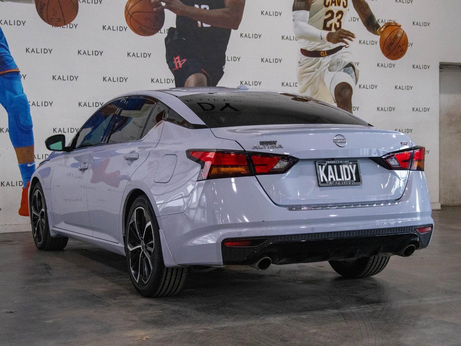 Used 2023 Nissan Altima 2.5 SR image 21