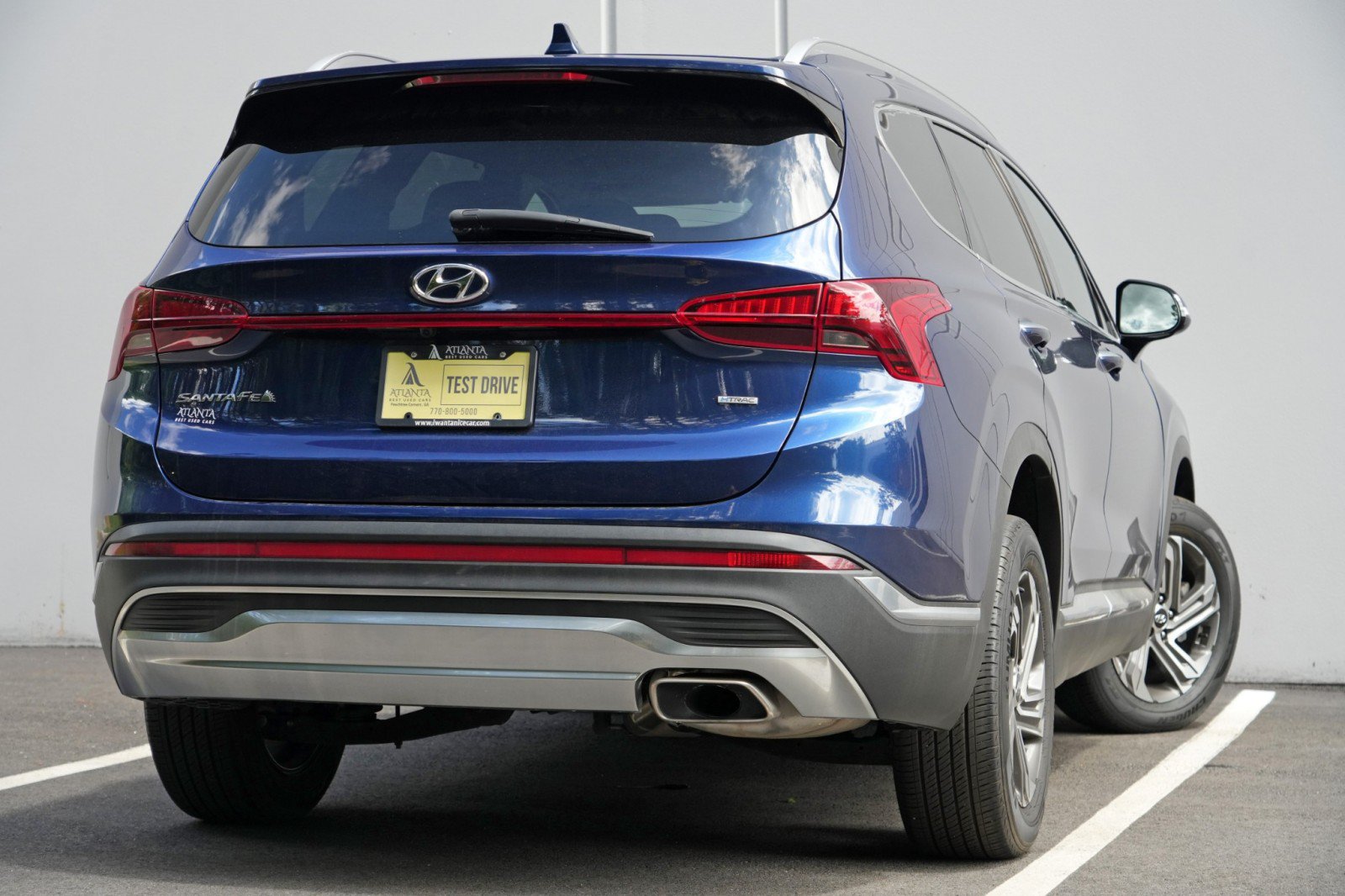 Used 2022 Hyundai Santa Fe SEL w/ Convenience Package AWD/4WD image 4