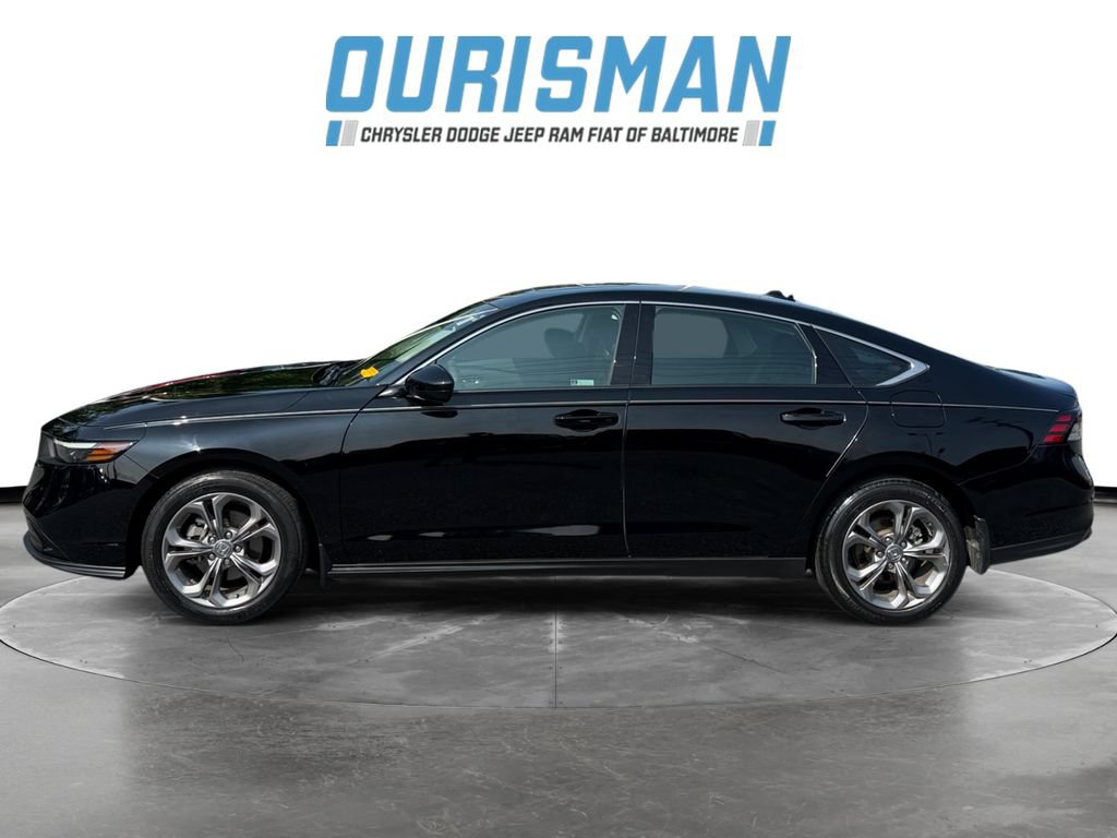 Used 2024 Honda Accord EX image 3