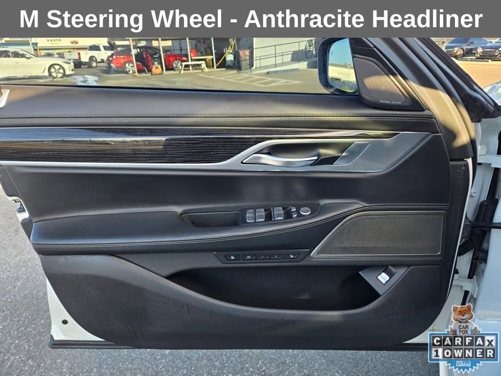 Used 2022 BMW 750i xDrive w/ Executive Package image 26