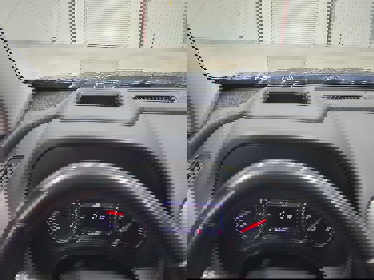 Used 2022 GMC Terrain SLT w/ Tech Package image 19