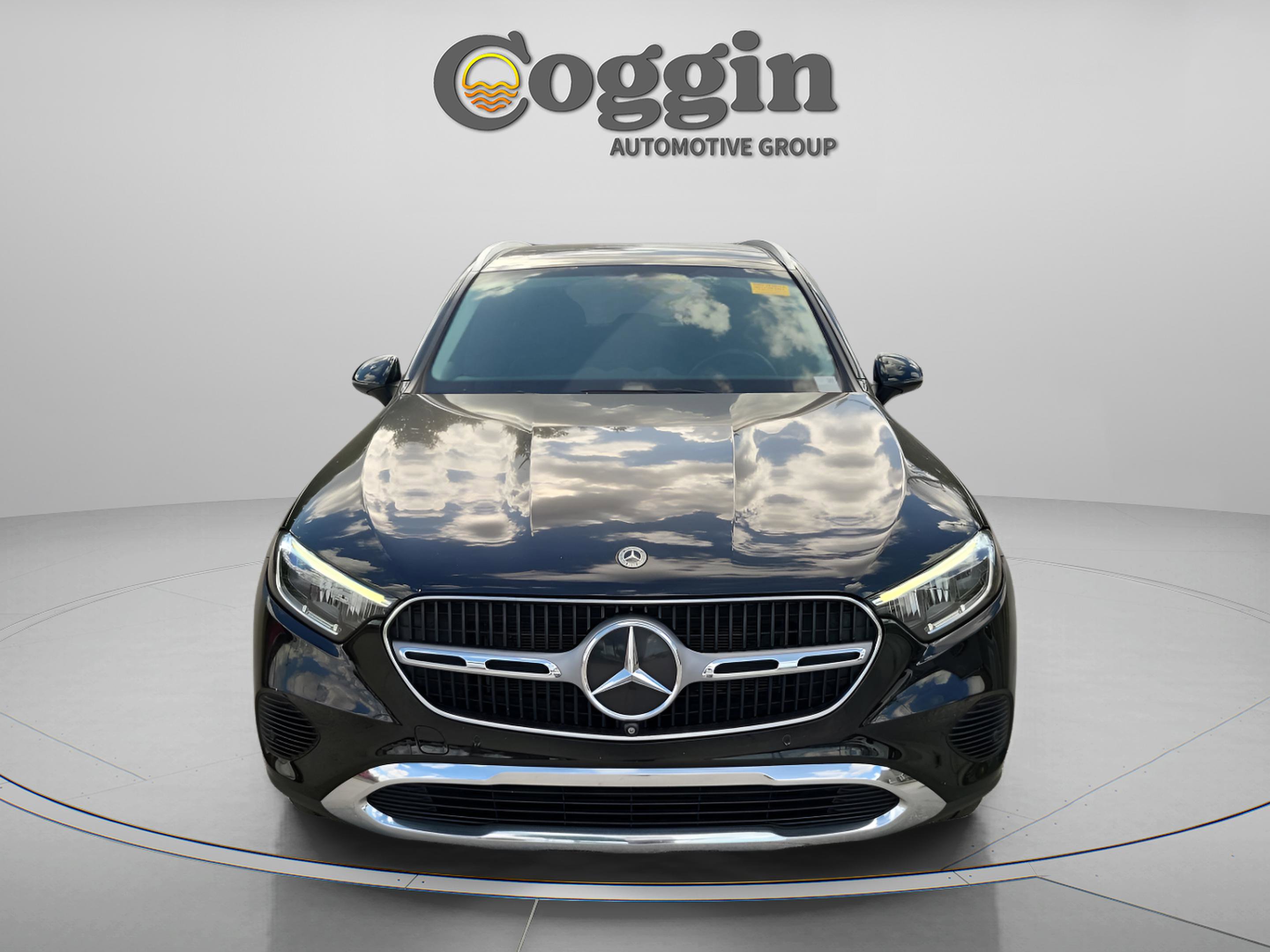 Used 2023 Mercedes-Benz GLC 300 4MATIC image 6