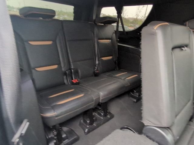 Used 2023 GMC Yukon XL AT4 w/ AT4 Premium Plus Package AWD/4WD image 31
