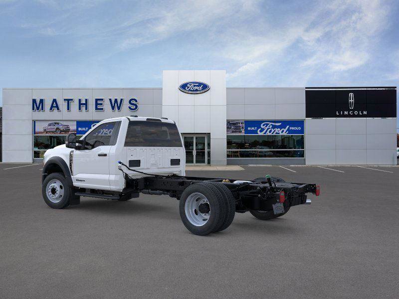 New 2026 Ford F450 XL w/ XL Chrome Package image 4