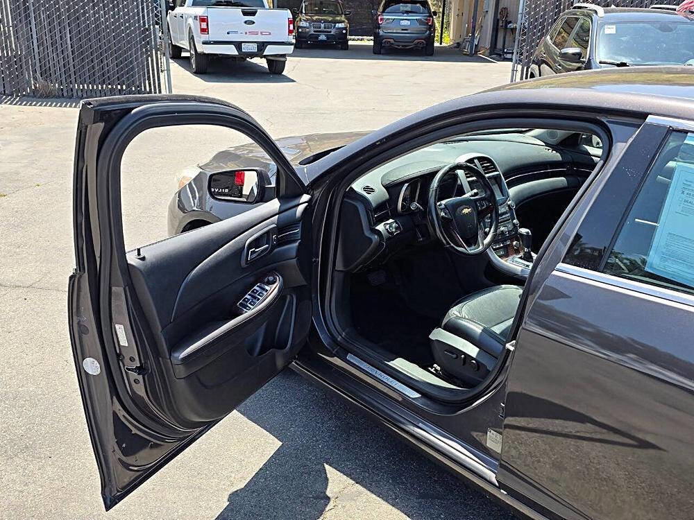 Used 2013 Chevrolet Malibu LTZ image 43