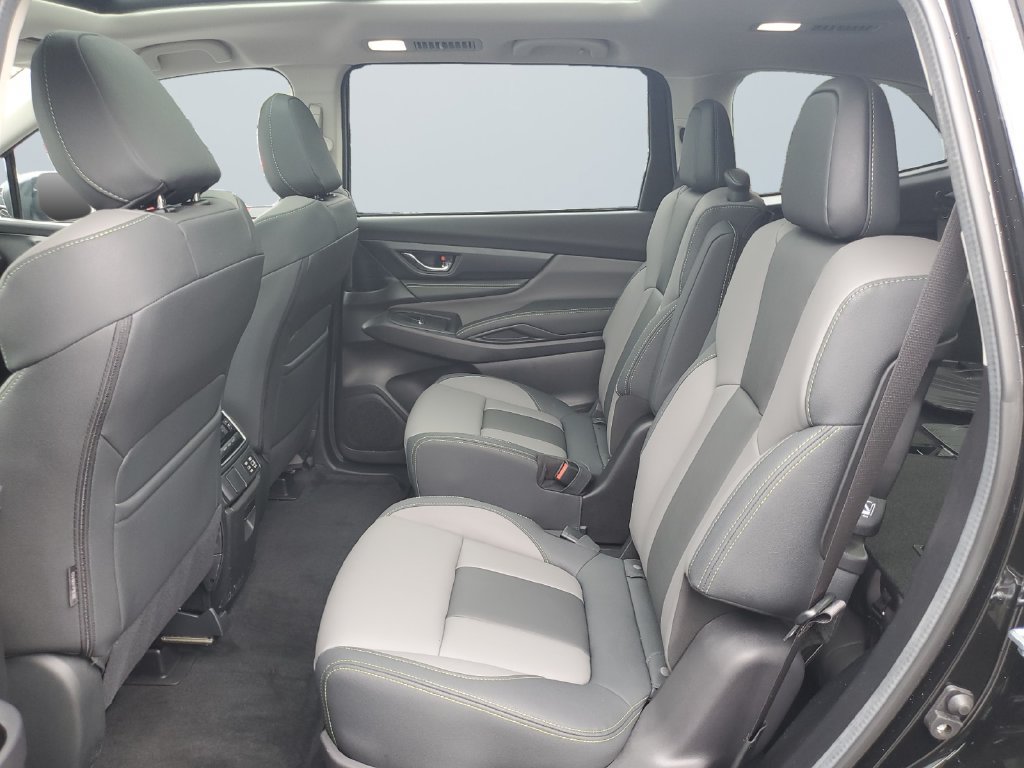 Certified 2025 Subaru Ascent Onyx Edition AWD/4WD image 13