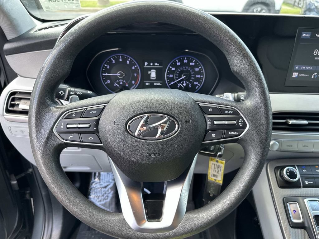 Used 2021 Hyundai Palisade SE FWD image 17
