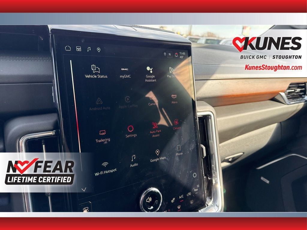 Used 2025 GMC Yukon XL Denali image 31