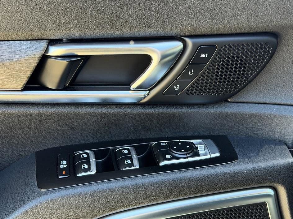 Used 2021 Kia Telluride SX FWD image 18