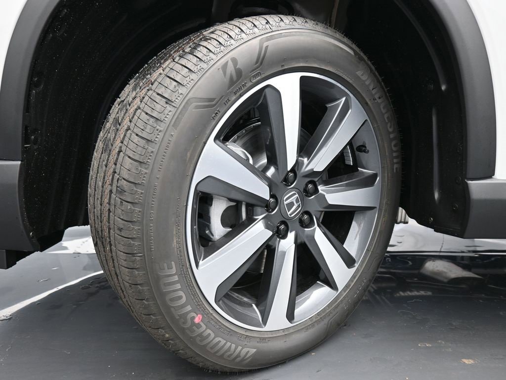 New 2025 Honda Pilot Touring image 43