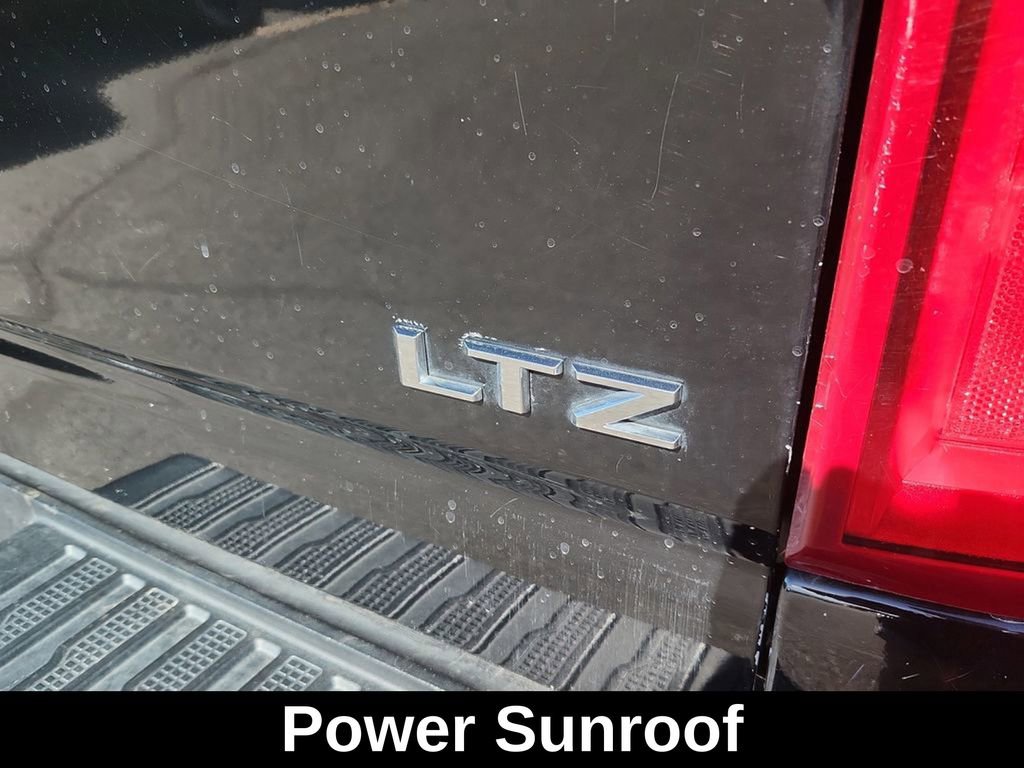 Used 2021 Chevrolet Silverado 3500 LTZ image 17