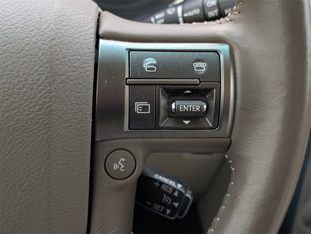 Used 2014 Lexus GX 460 image 19