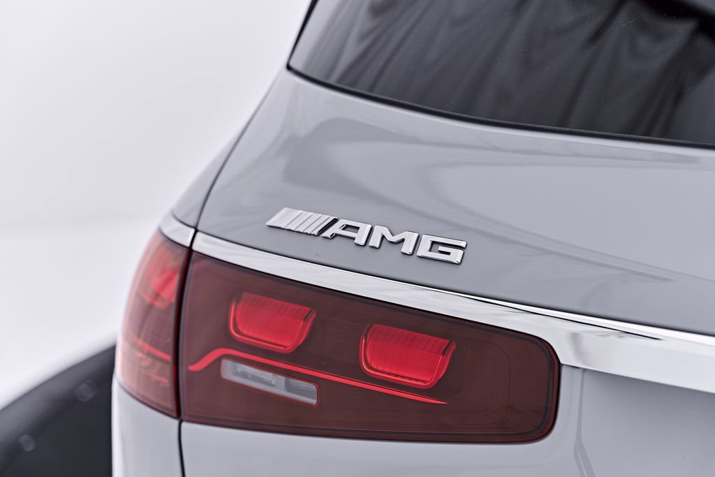 Used 2026 Mercedes-Benz GLS 63 AMG 4MATIC image 28