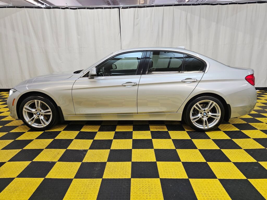Used 2018 BMW 330i Sedan image 6