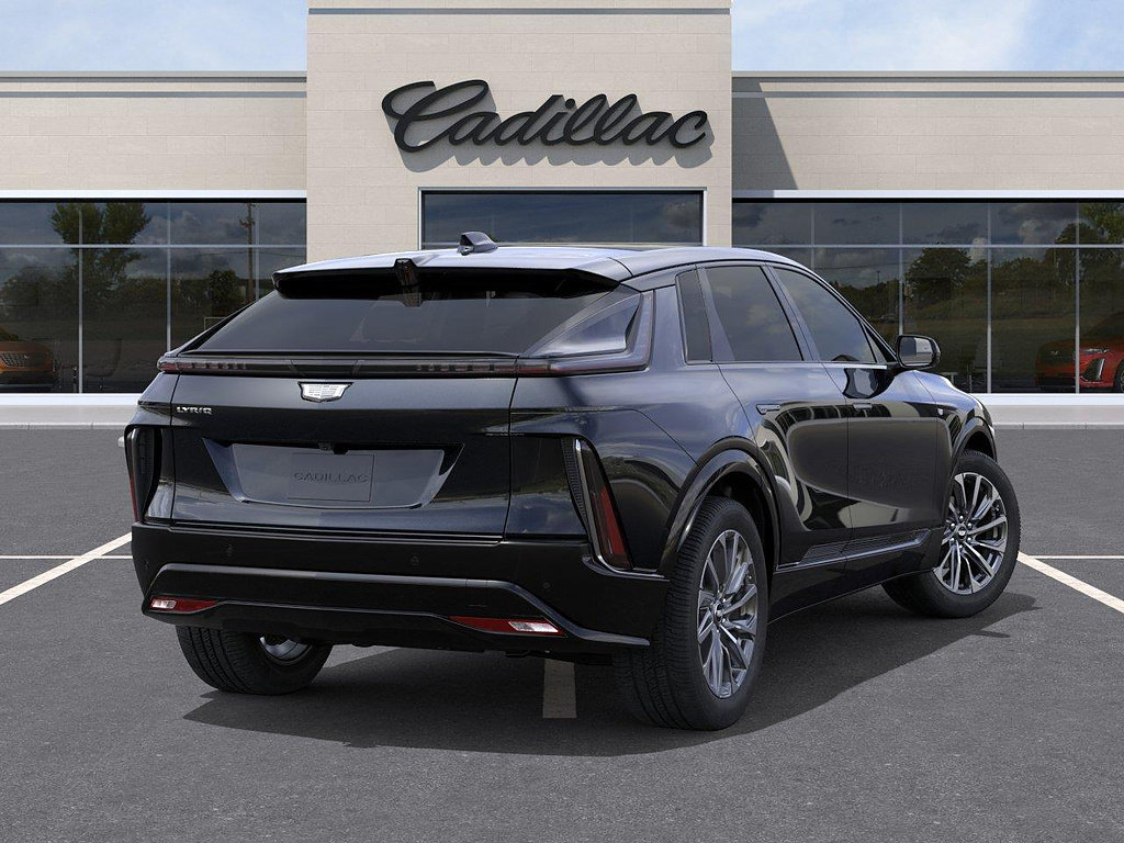 New 2027 Cadillac Lyriq Sport RWD image 4