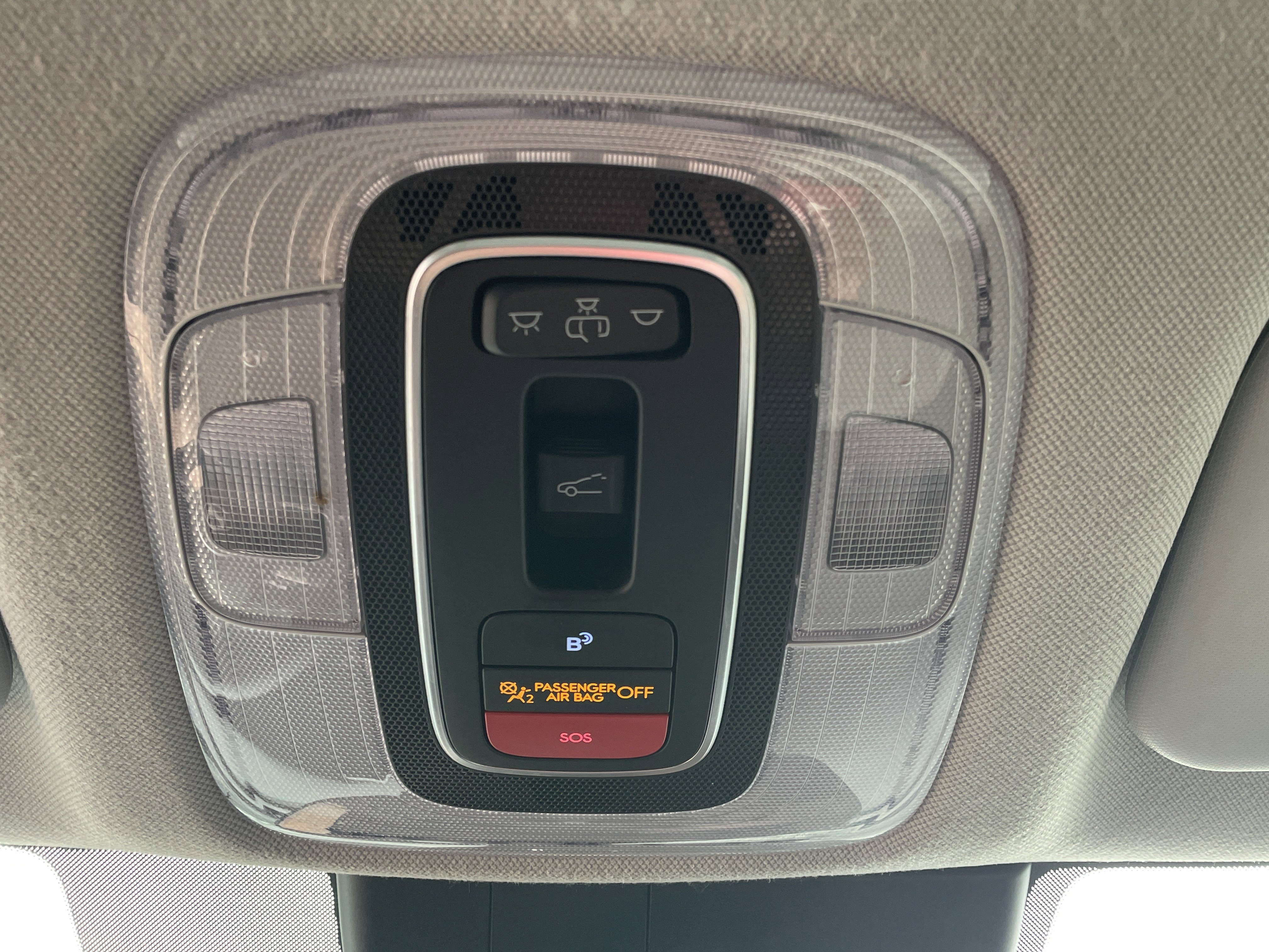 Used 2024 Hyundai Elantra Limited image 28