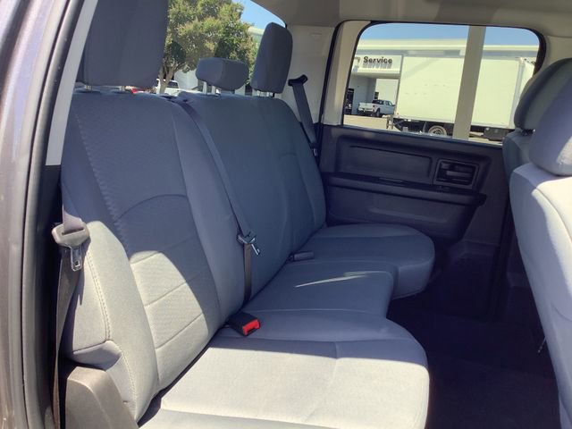 Used 2017 RAM 1500 Express RWD image 30