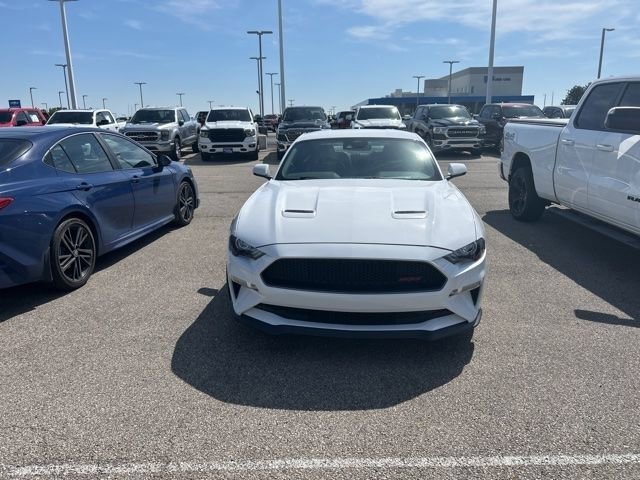 Used 2022 Ford Mustang GT Premium w/ Equipment Group 401A RWD image 2