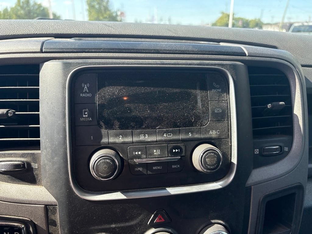Used 2017 RAM 1500 Express AWD/4WD image 15