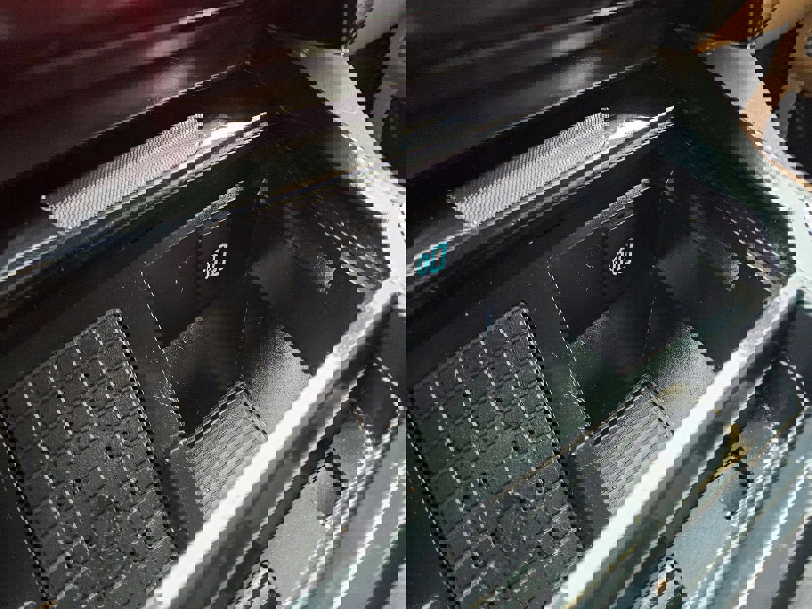 Used 2024 Ford F250 Lariat w/ Chrome Package image 51