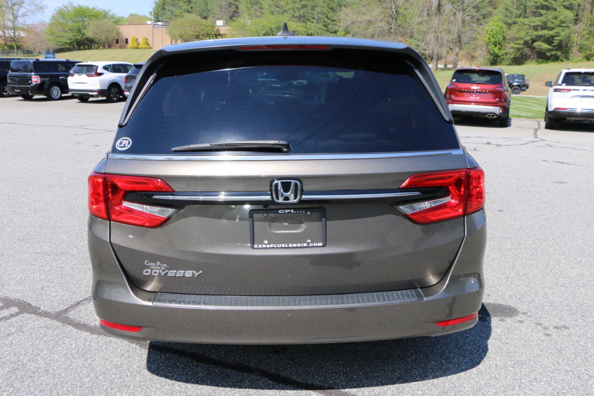 Used 2023 Honda Odyssey EX-L image 4