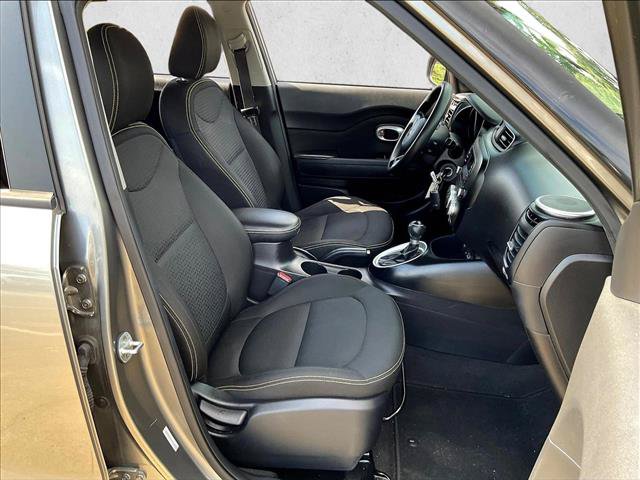 Used 2015 Kia Soul + w/ Eco Package FWD image 9