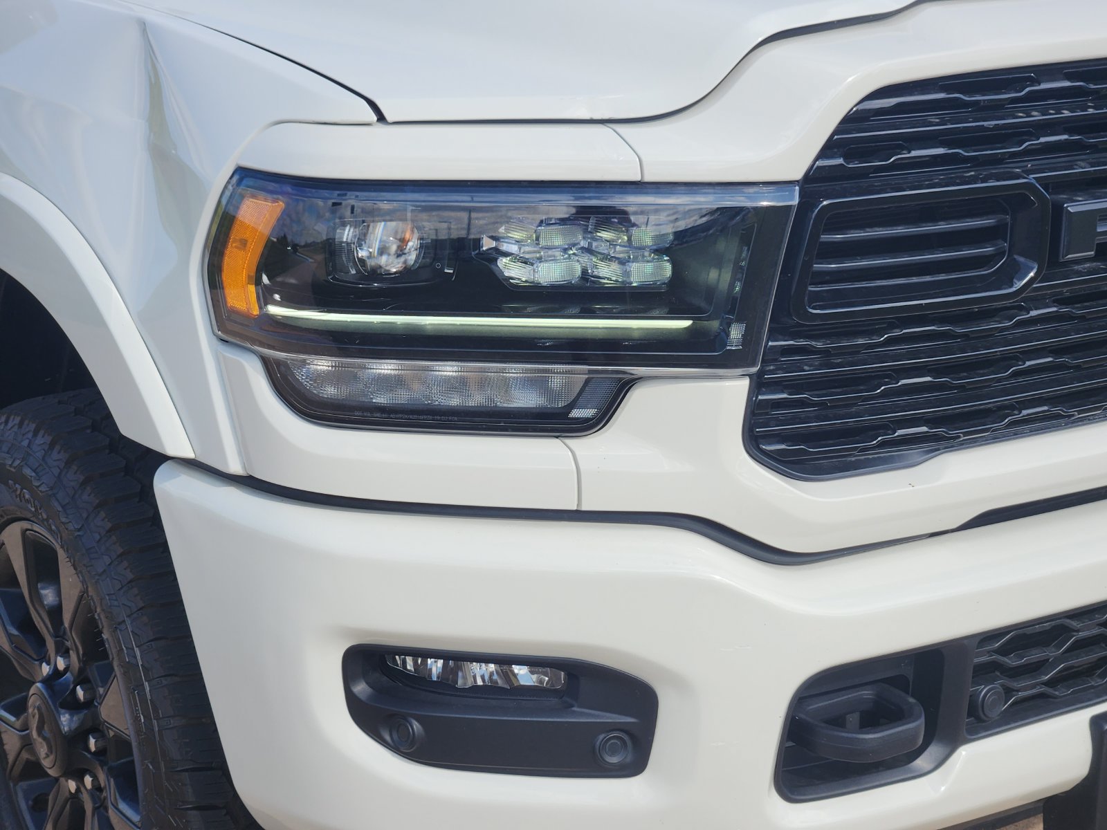 Used 2024 RAM 2500 Limited AWD/4WD image 11