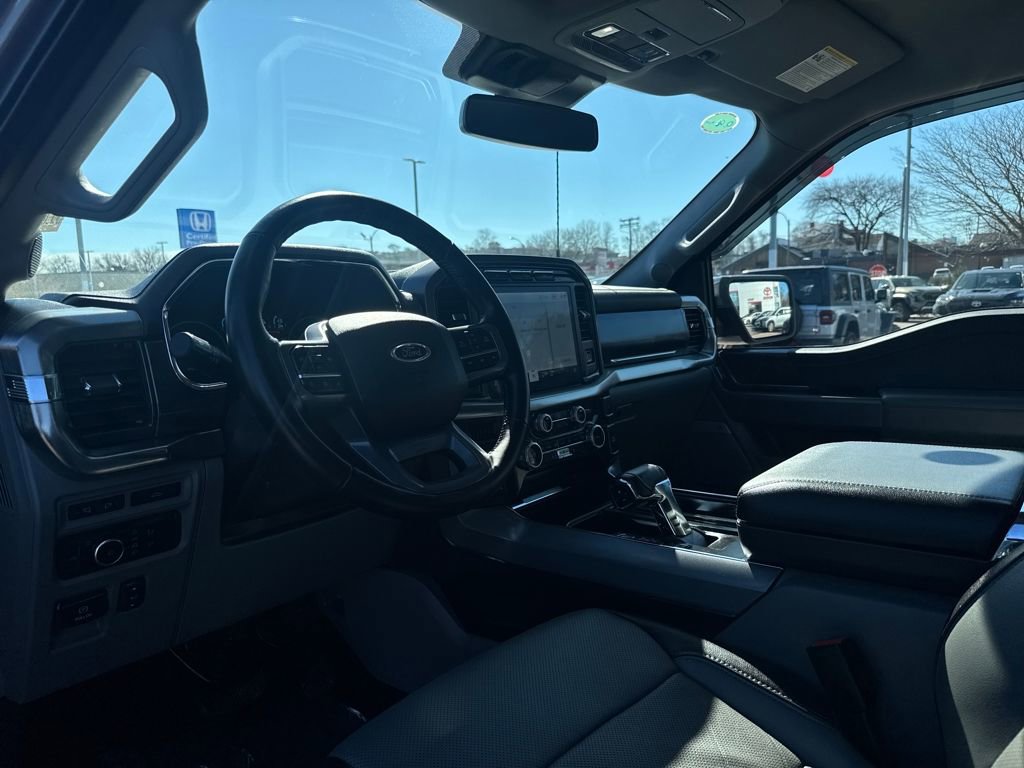 Used 2023 Ford F150 Lariat w/ FX4 Off-Road Package image 16