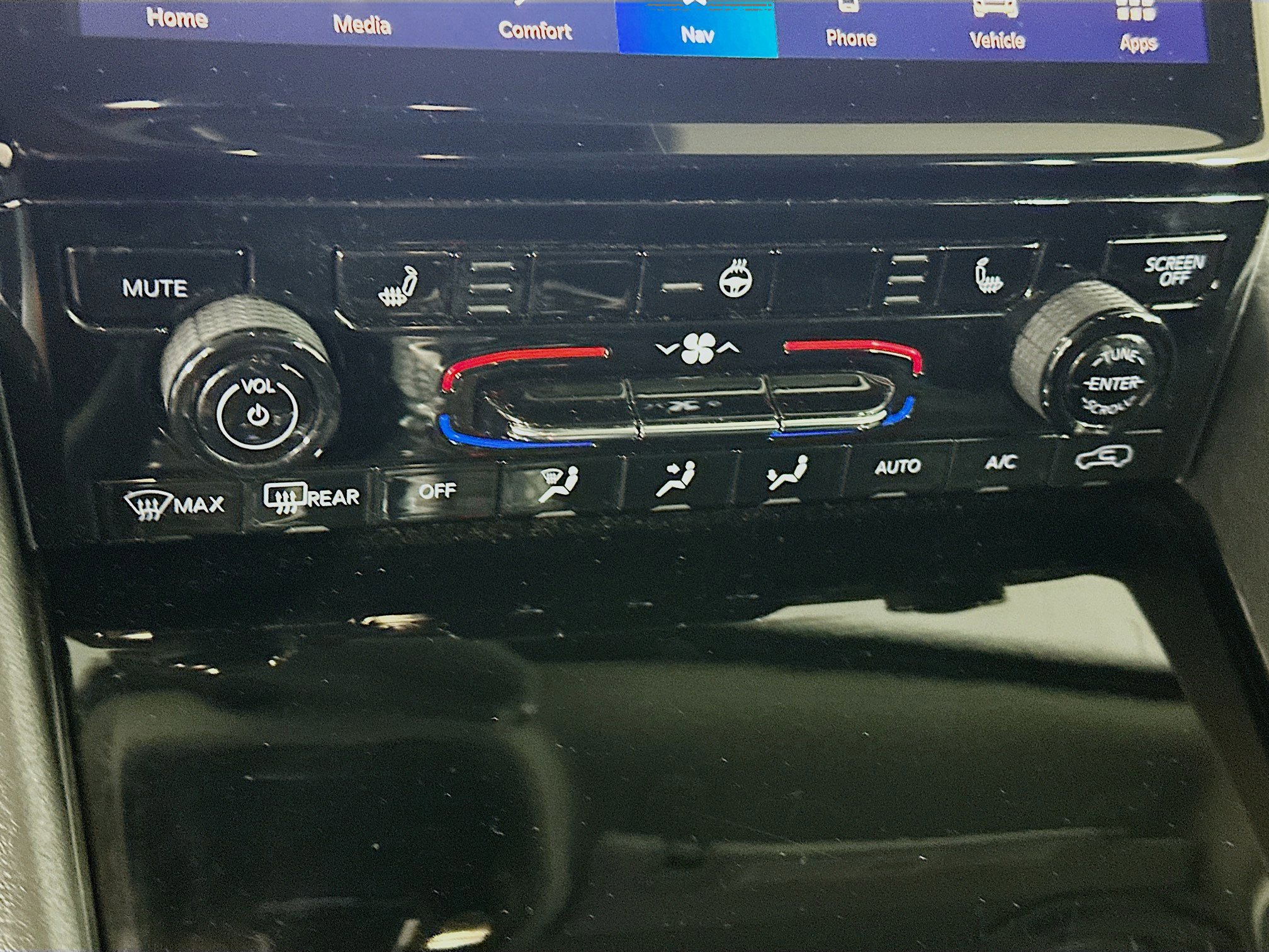 Used 2023 Jeep Grand Cherokee L Limited w/ Trailer Tow Group (B) image 24