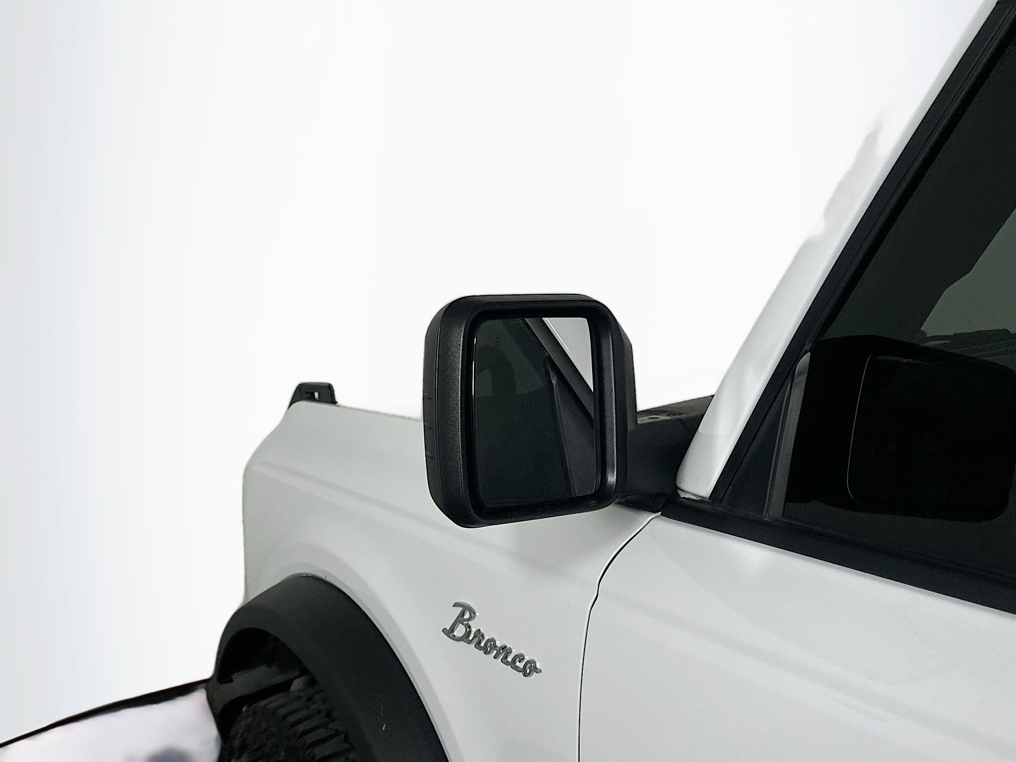 Used 2024 Ford Bronco Black Diamond image 16