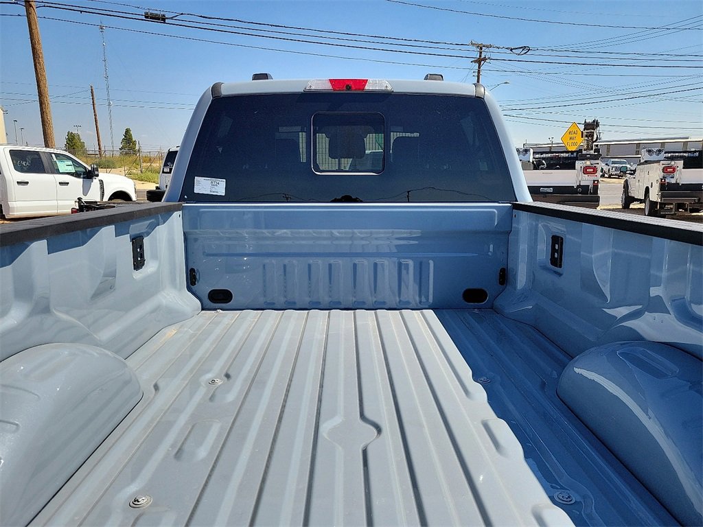 New 2026 Ford F350 Platinum image 15