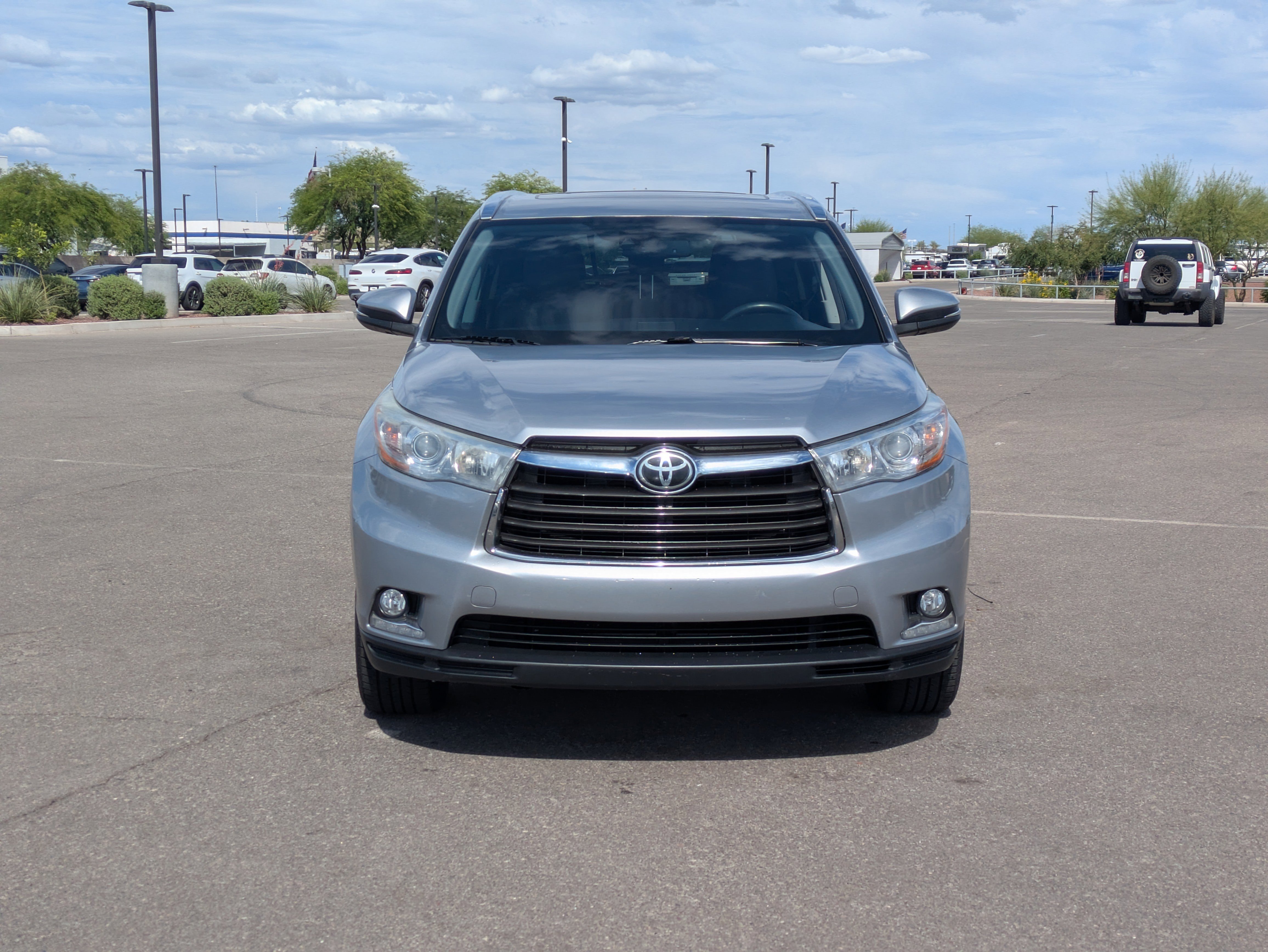 Used 2015 Toyota Highlander Limited w/ Driver Technology Package image 8