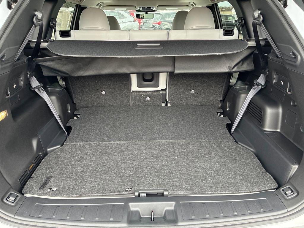 New 2026 Mitsubishi Outlander SE image 18