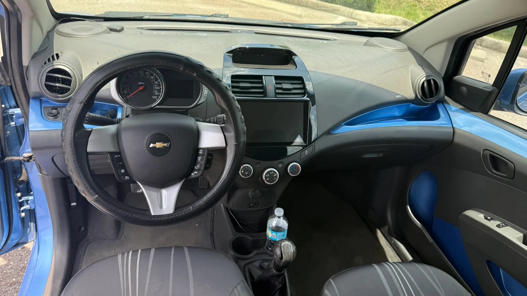 Used 2013 Chevrolet Spark LT FWD image 11