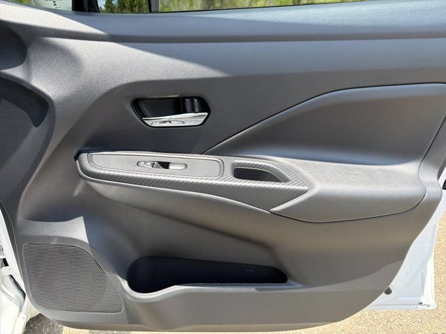 Used 2025 Nissan Versa SV w/ Trunk Package FWD image 14