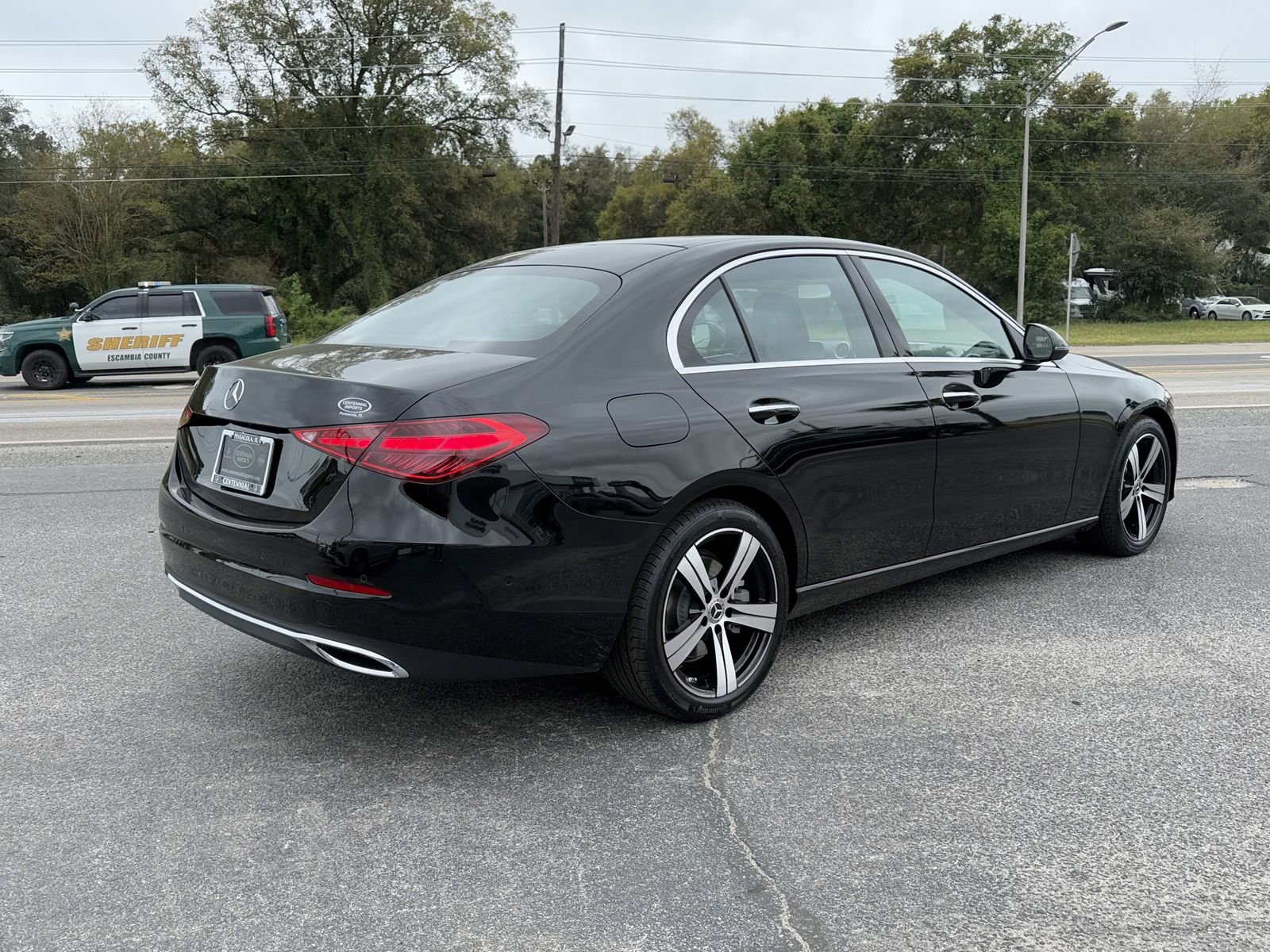 Used 2025 Mercedes-Benz C 300 Sedan image 5