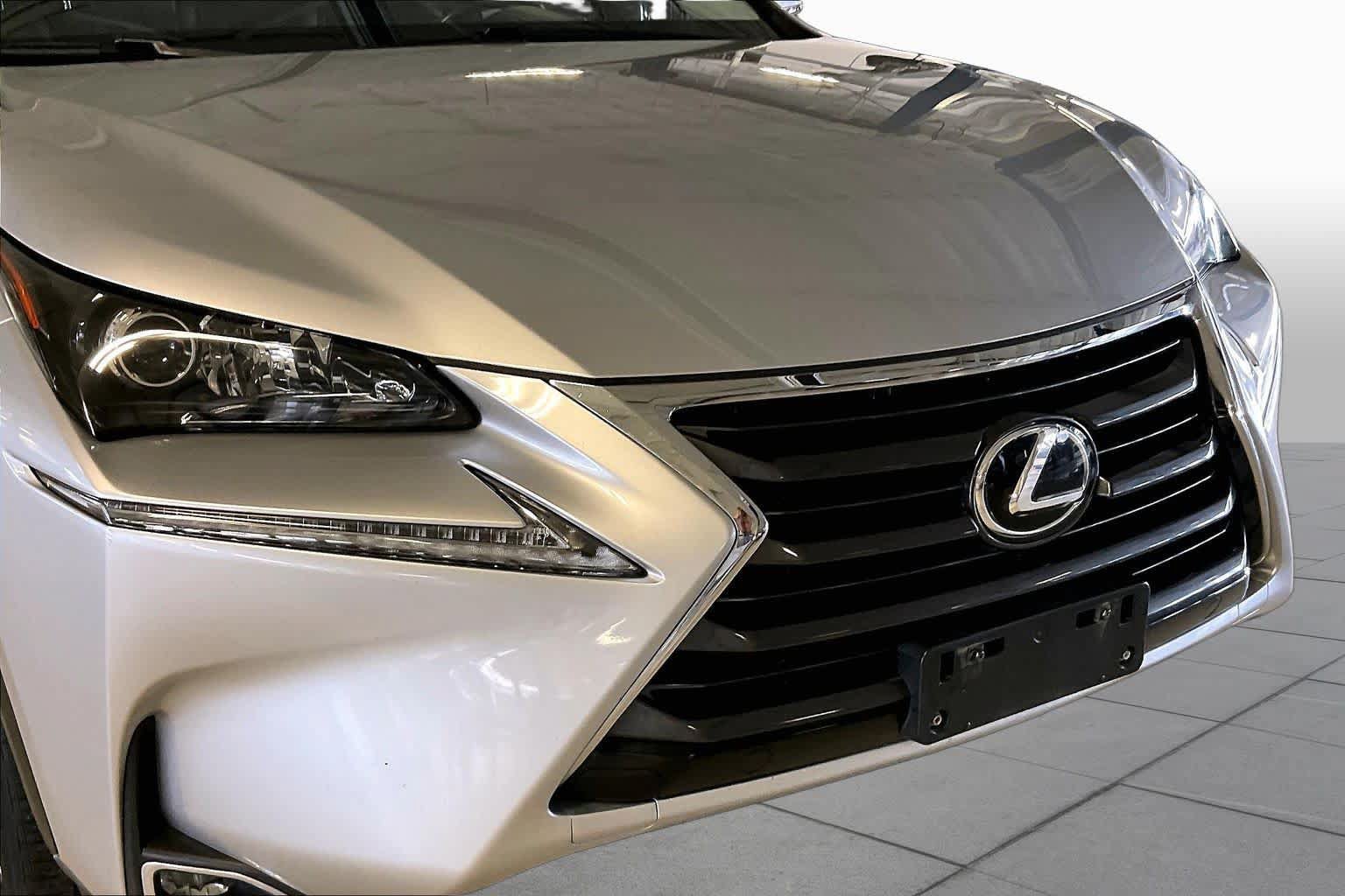 Used 2016 Lexus NX 200t AWD w/ Premium Package image 29
