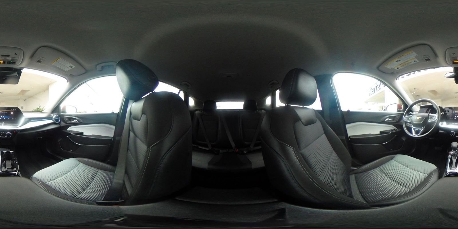 Used 2025 Chevrolet Trax LT w/ LT Convenience Package image 42